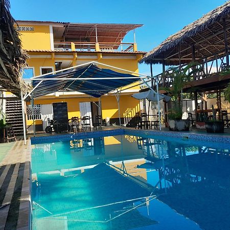 El Bunker 9 Hotel Икитос Екстериор снимка