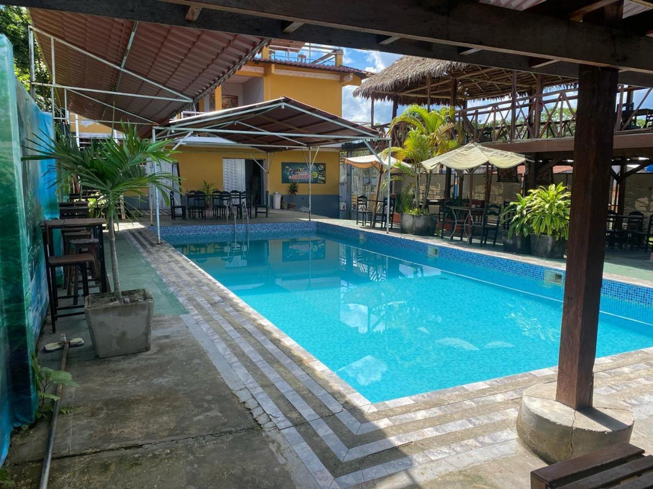 El Bunker 9 Hotel Икитос Екстериор снимка